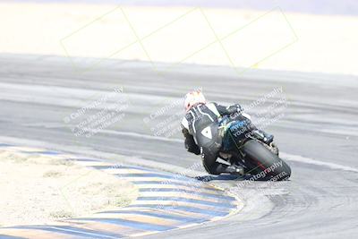 media/Nov-02-2025-CVMA (Sun) [[337aff29ab]]/Race 5-Amateur Formula Middleweight/